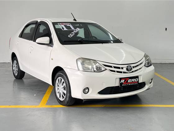 TOYOTA ETIOS 1.5 X SEDAN 16V FLEX 4P MANUAL